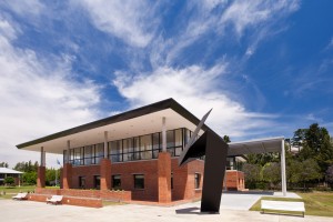3-udesa-exterior